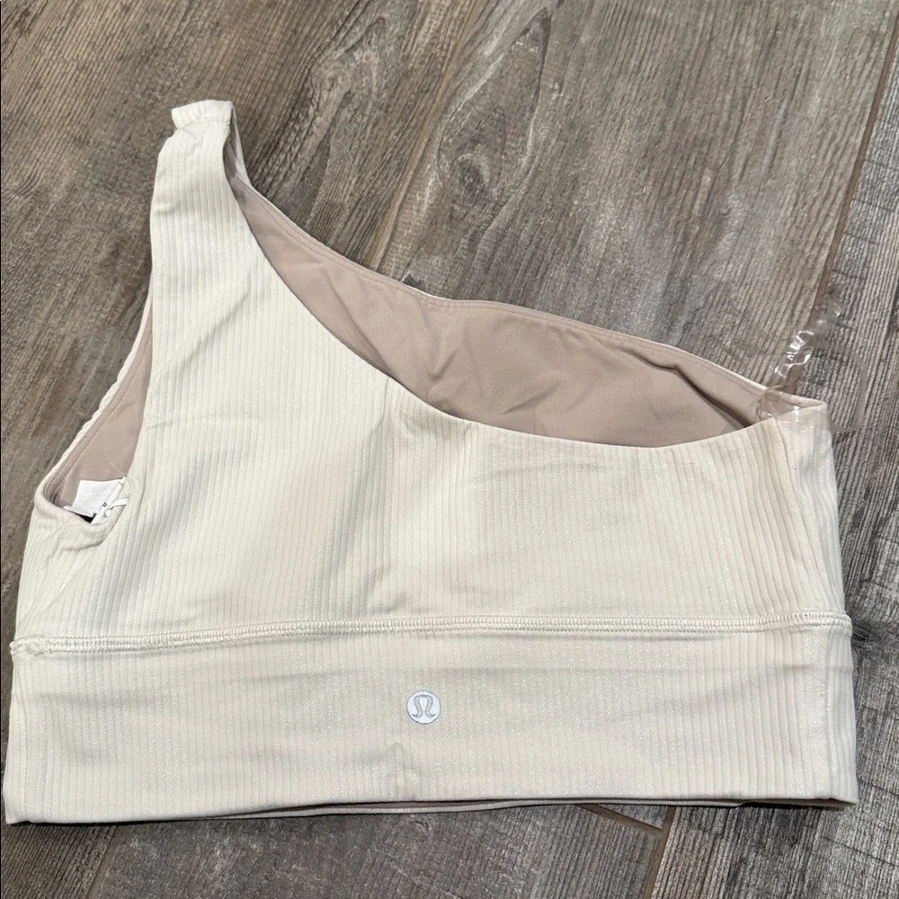Lululemon One-Shoulder off white/White ribbed Bralette size 8